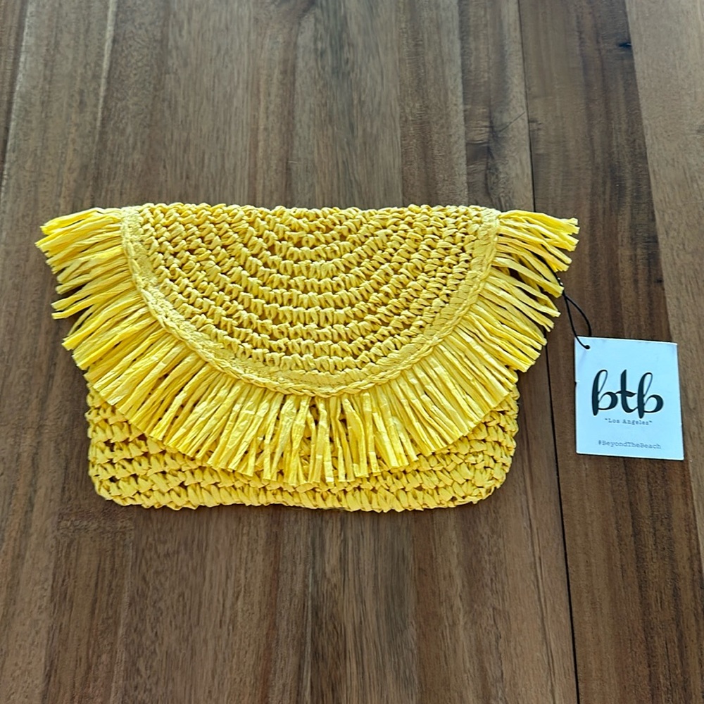 btb Los Angeles Riley Clutch Yellow NWT